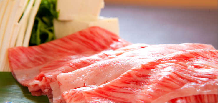 上質な霜降りの牛肉